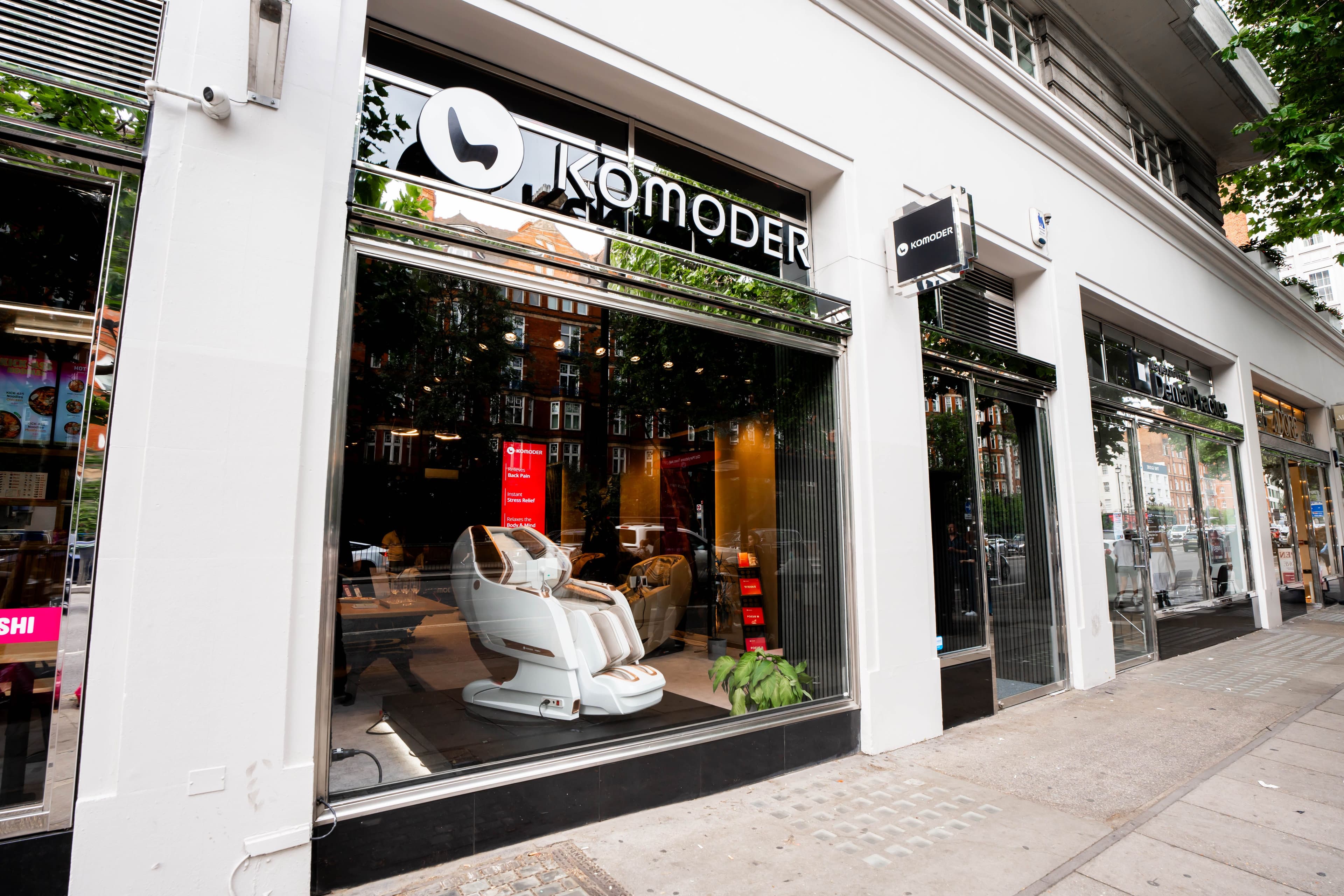 Premium-Store-Komoder-London.jpg