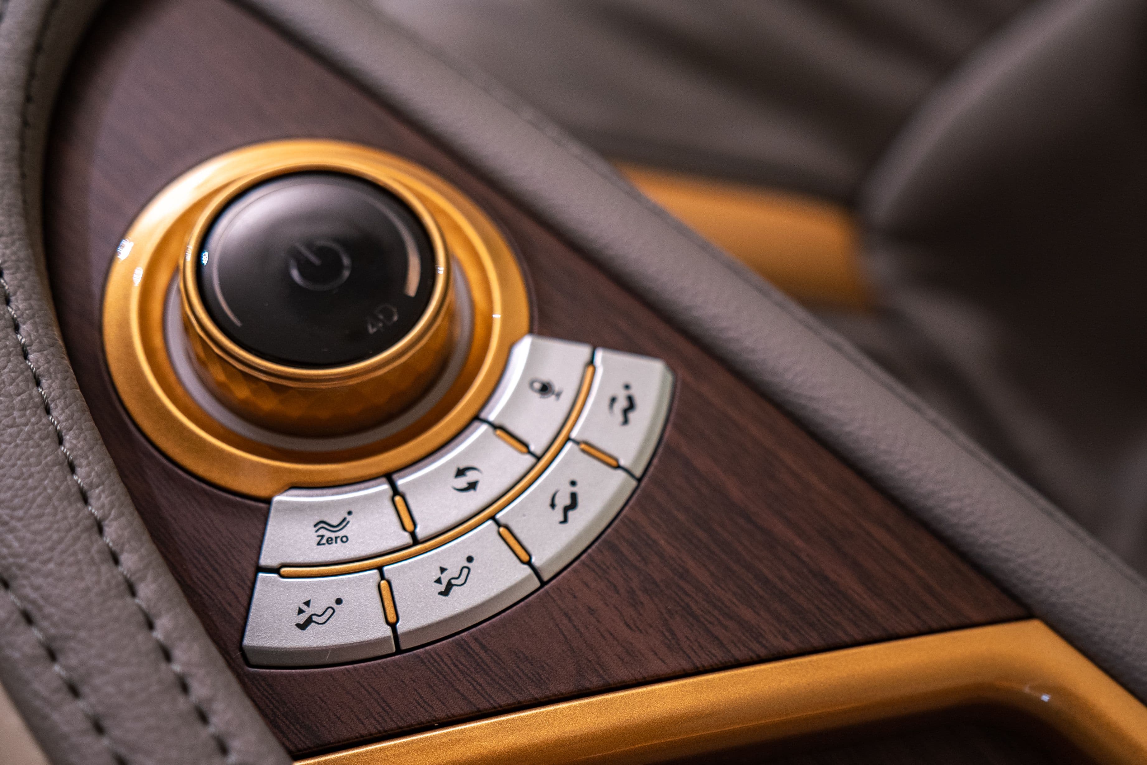 Zero Gravity for maximum relaxation